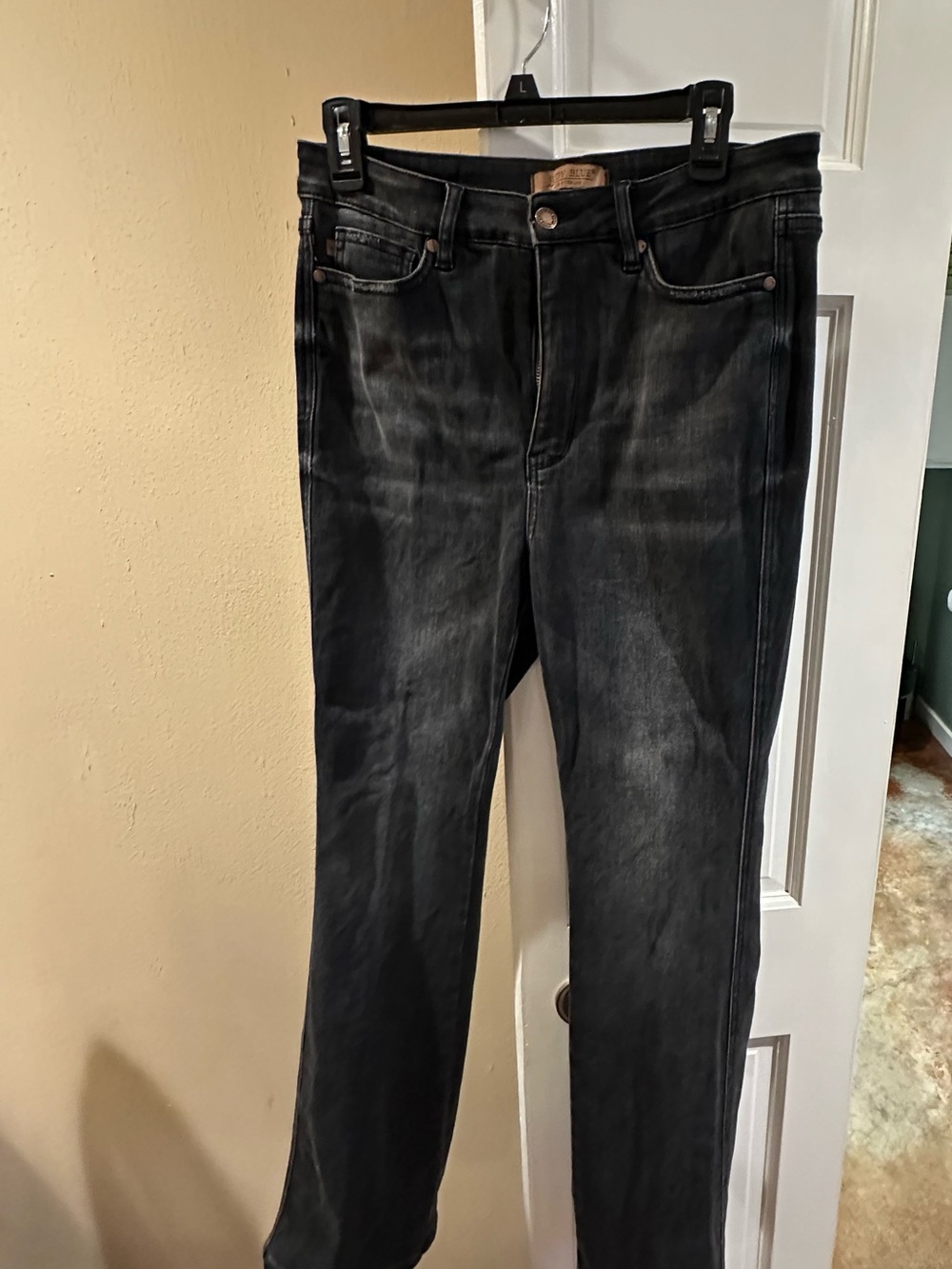 Judy Blue Black Washed Slim Women's Jeans